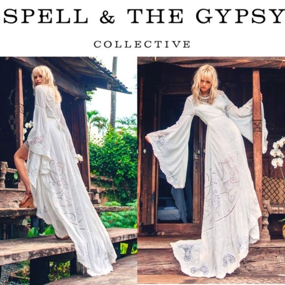 Spell Ivory Embroidered Beach Robe - Picture 3 of 16